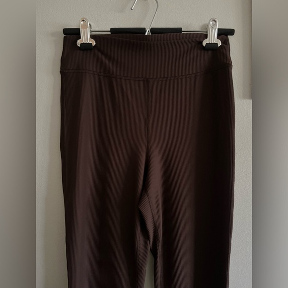 Chocolate brown, Old navy ribbed active bottoms, size medium - Picture 8 of 9